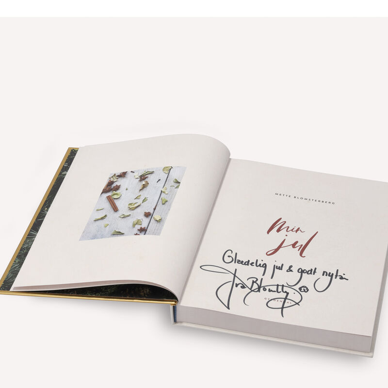 Min jul - signeret Bog